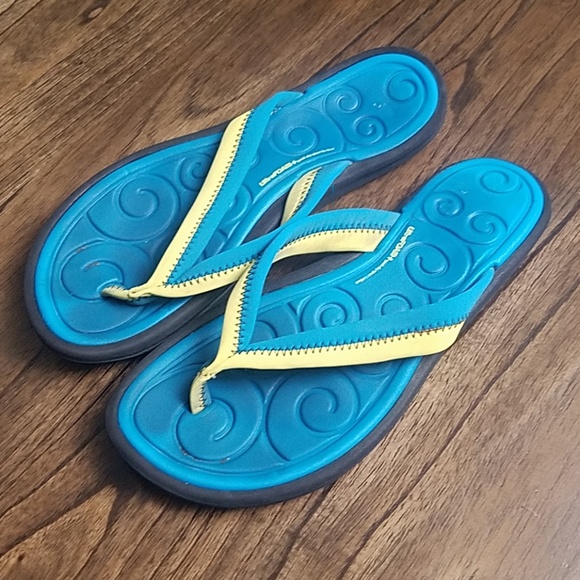 adidas ultra foam flip flops